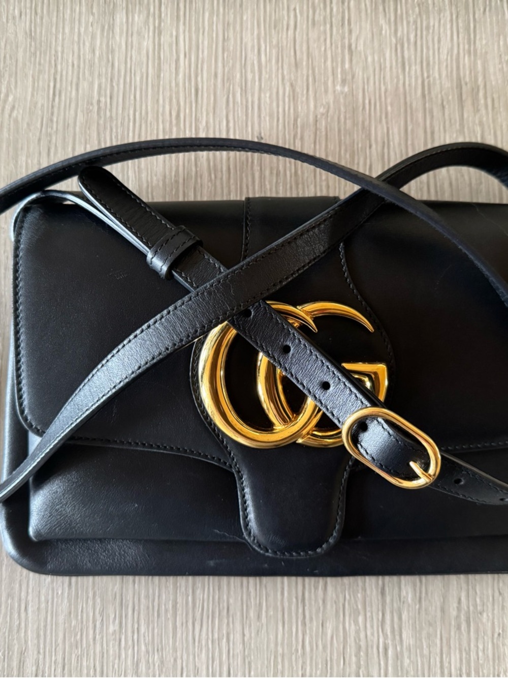 Gucci Arli Double GG Black Leather Shoulder/Crossbody Bag - Picture 5 of 15